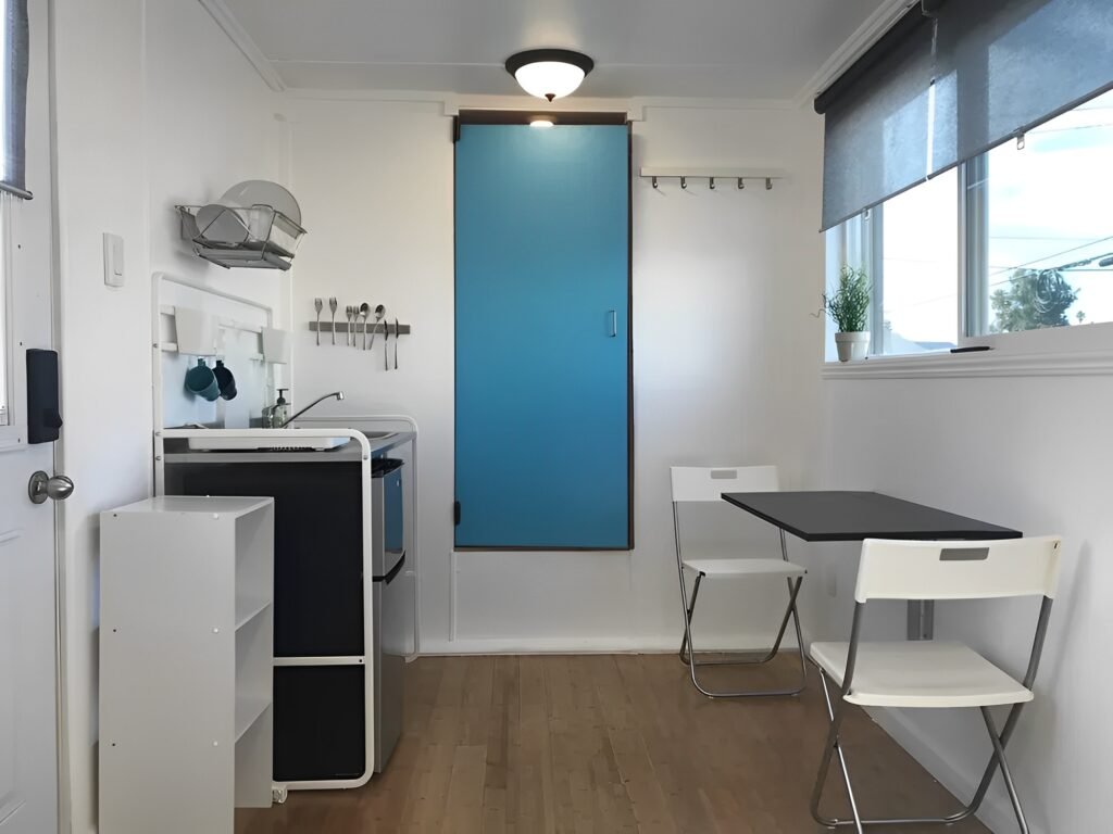 20fts-shipping-container-home6-1024x768