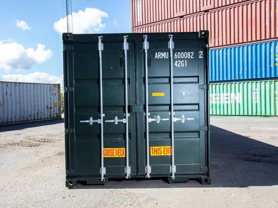 40-ft-tunnel-shipping-container-3
