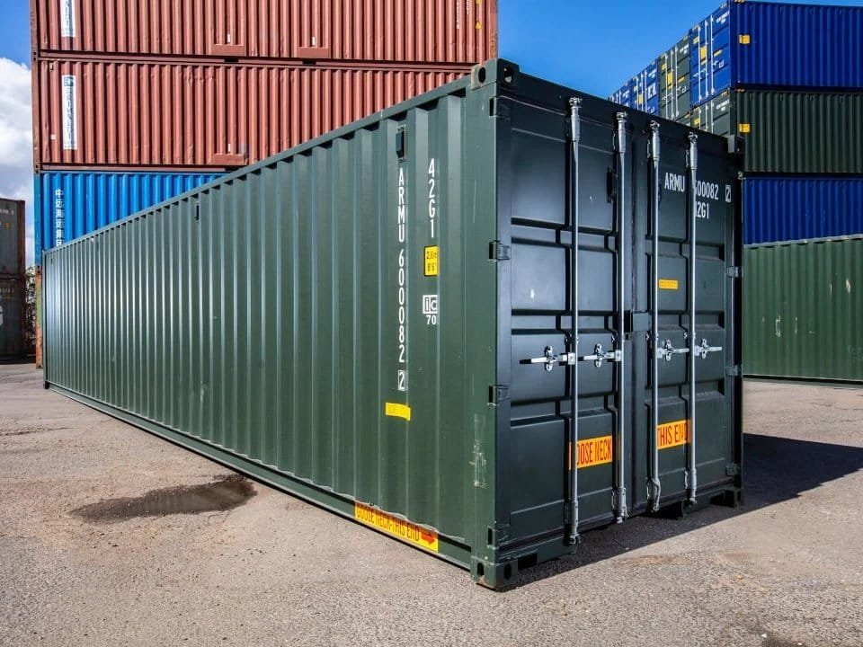 40-ft-tunnel-shipping-container