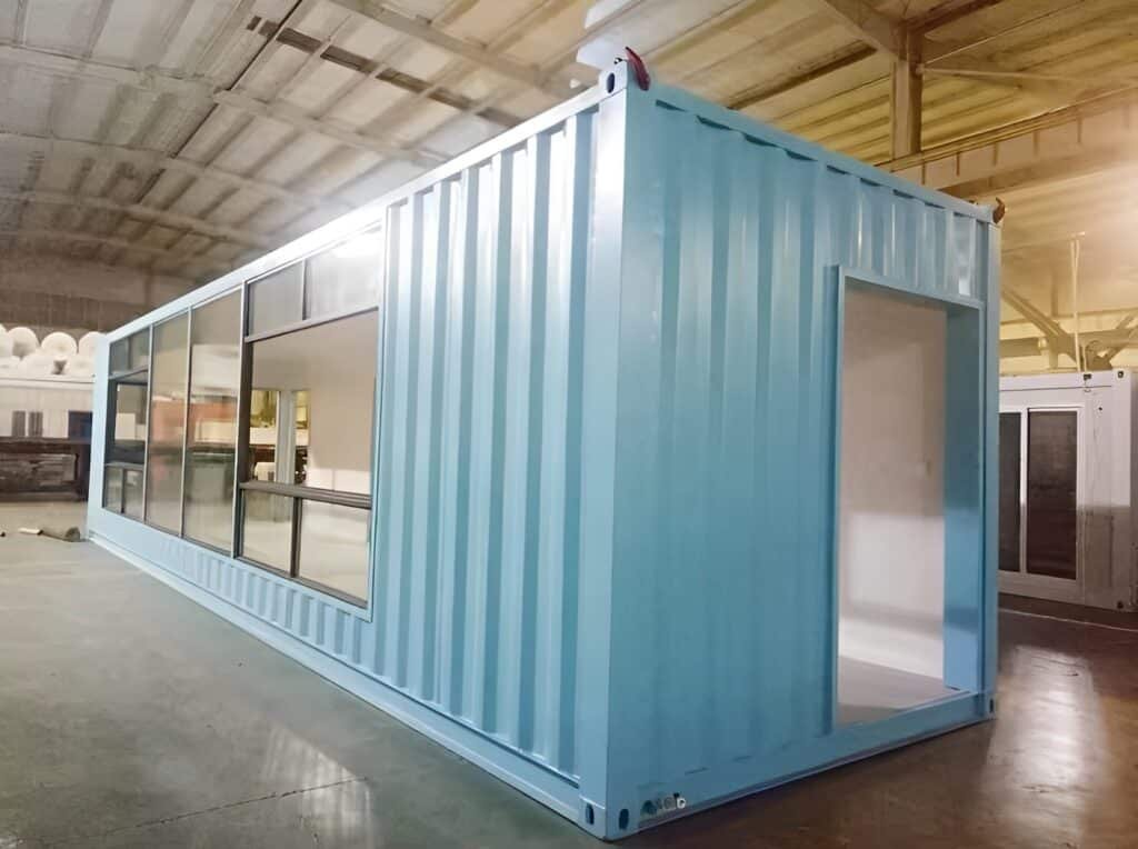 40ft-Luxury-Good-Quality-Prefab-Modern-Container-Home2-1024x764