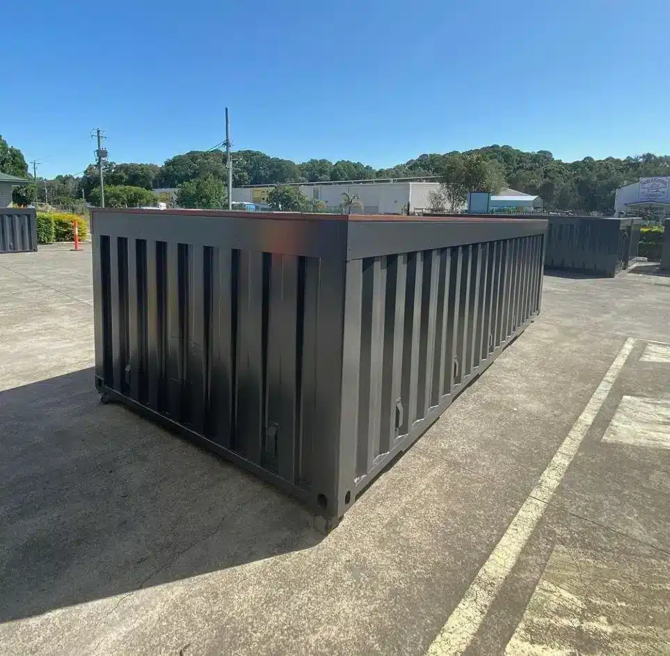 40FT Luxury Swimming Container Pool 40FT luxury swimming container pool with black exterior and acrylic side panel