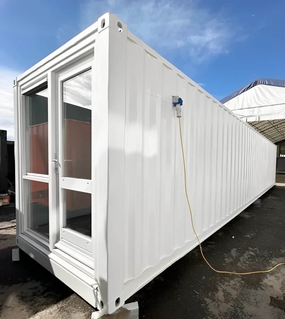 Converted-40ft-Shipping-Container-Open-Plan-Office-Portable-Container-Building-8-915x1024