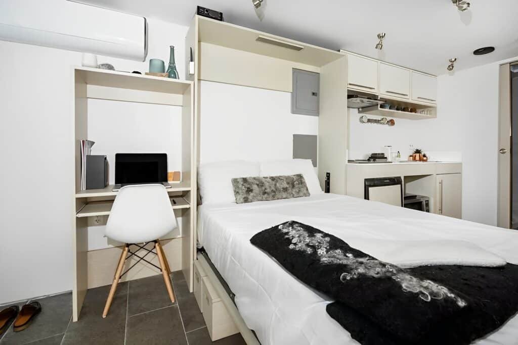 Fully-Equiped-20ft-Shipping-Container-Home4-1024x683